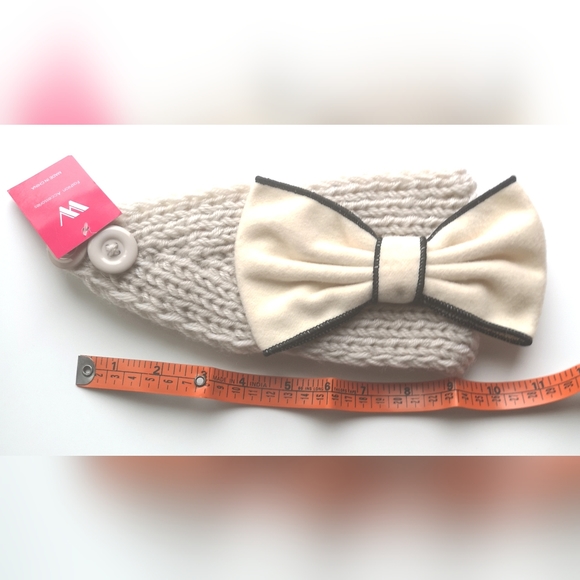 3/$20 *Brand New* Winter Knit White Bow Headband, Ear warmer - Picture 3 of 3